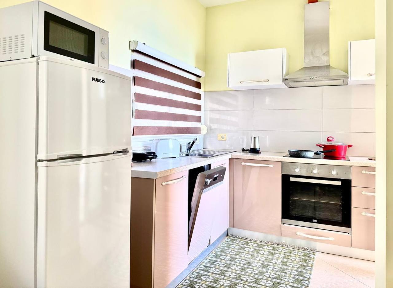Cozy Sea View Apartment K4 Sarandë Buitenkant foto