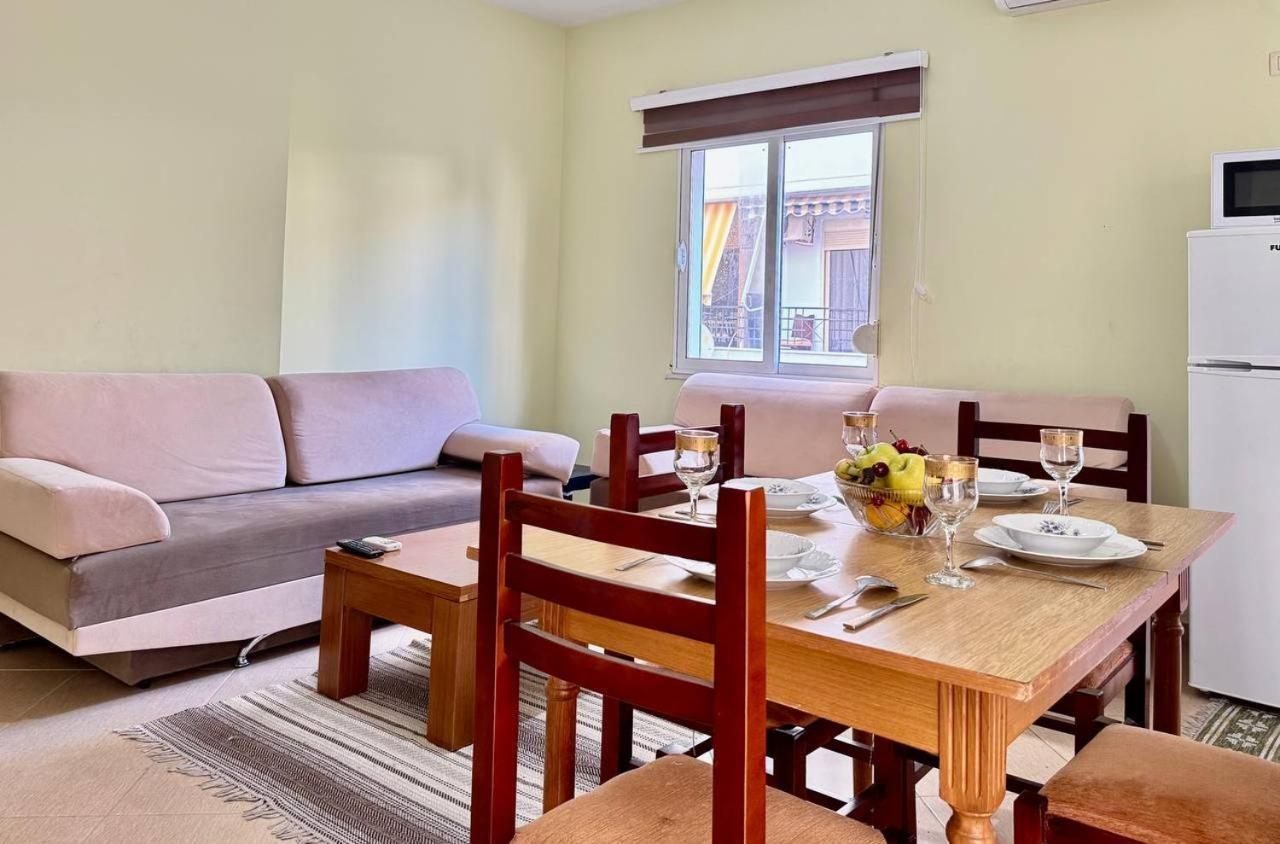 Cozy Sea View Apartment K4 Sarandë Buitenkant foto