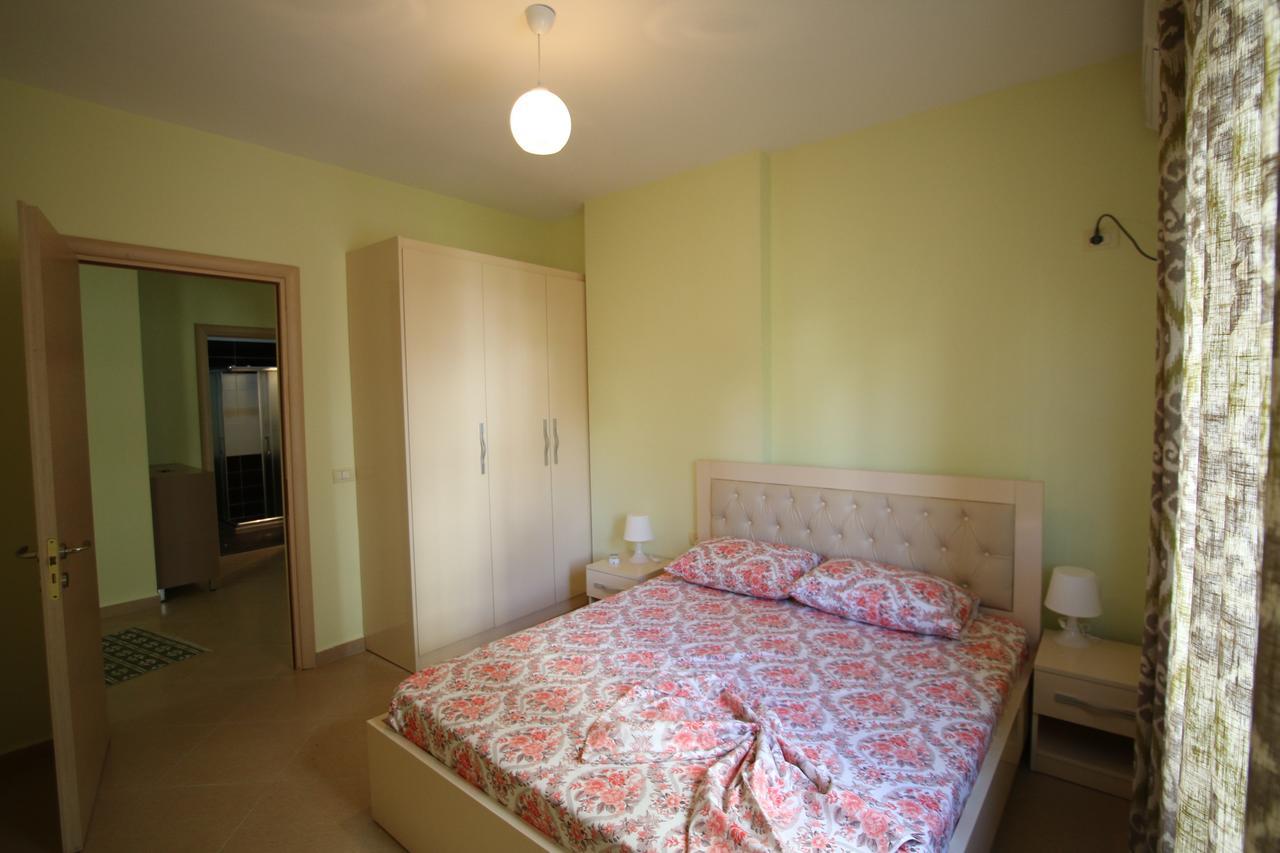 Cozy Sea View Apartment K4 Sarandë Buitenkant foto