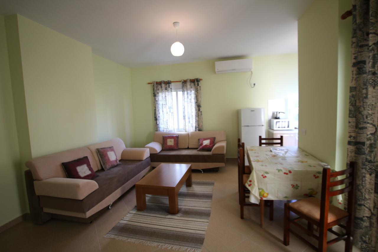 Cozy Sea View Apartment K4 Sarandë Buitenkant foto