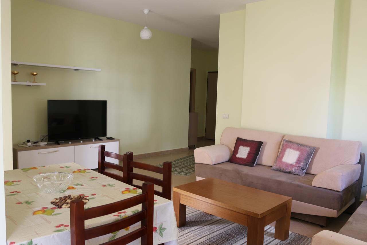Cozy Sea View Apartment K4 Sarandë Buitenkant foto
