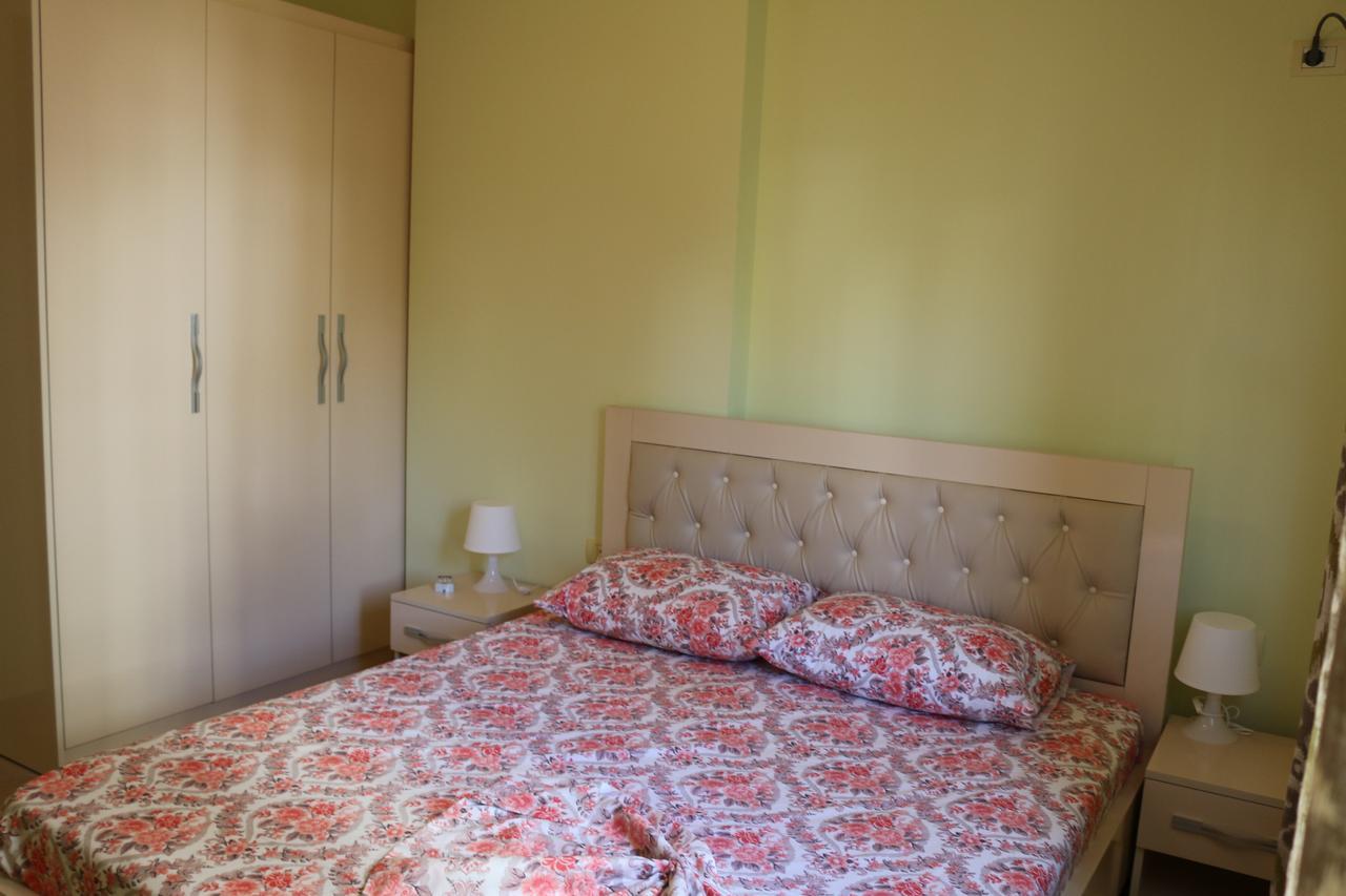Cozy Sea View Apartment K4 Sarandë Buitenkant foto